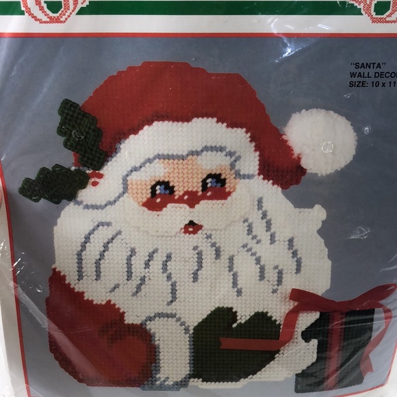 Bucilla Art Bucillla Diy Plastic Canvas Yarn Art Kit Santa Wall